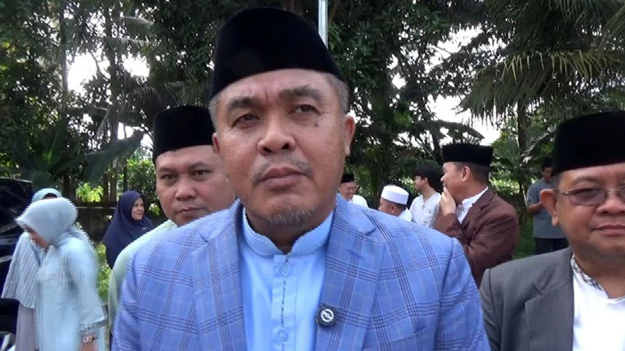 Sekda Palembang Aprizal Hasyim usai Salat Iduladha di Masjid Al Fathul Akbar. Foto: Ekky Saputra -- PALTV