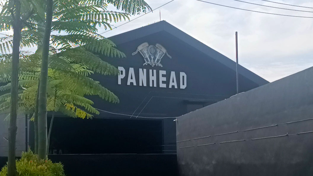 Satpol PP Kota Palembang akan periksa izin Panhead Cafe Pascapenembakan yang menyebabkan seorang anggota TNI tewas. Foto: Heru Wahyudi/PALTV