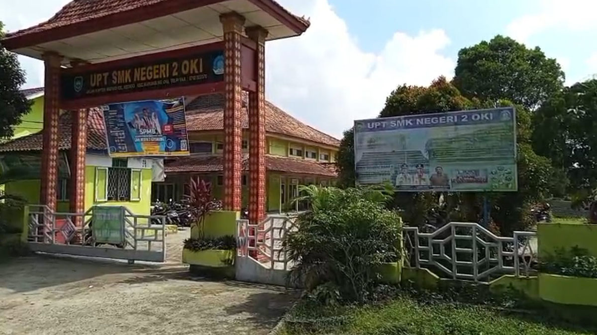 Setelah 20 tahun tanpa perbaikan, SMK Negeri 2 Ogan Komering Ilir akhirnya direvitalisasi oleh pemerintah pusat. Foto: Ahmad Romawi/PALTV