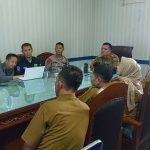 Technical meeting bahas pematangan materi Road Show Akbar Jalan Sehat PALTV Seri 4 Seberang Ulu 1 berlangsung hangat dan semangat kolaborasi. Foto: Suryadi - PALTV